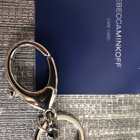 Key Fob - Picture 4 of 5